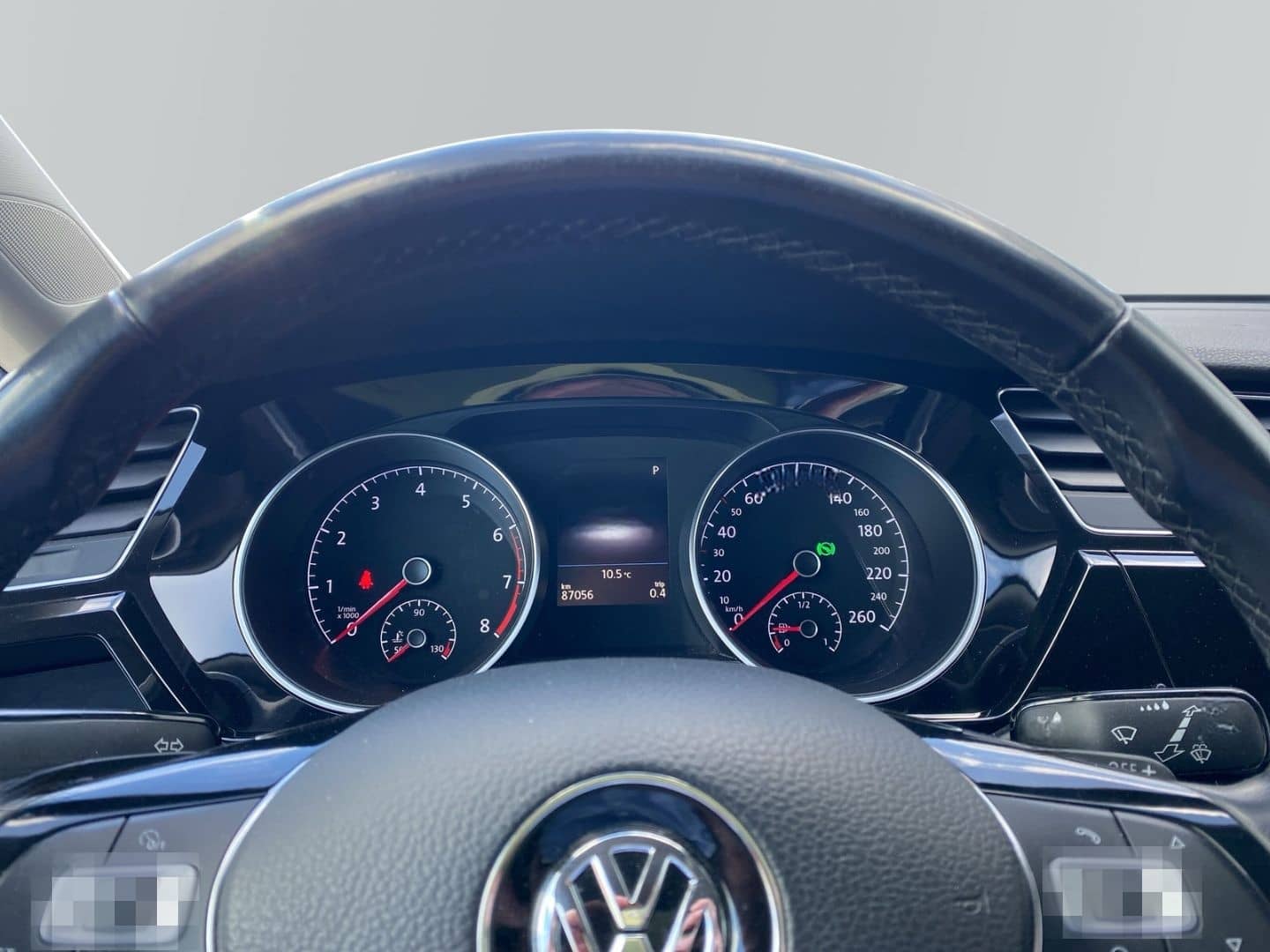 Volkswagen Touran Highline 1.4 TSI DSG Massage Navi SHZ ACC foto 15