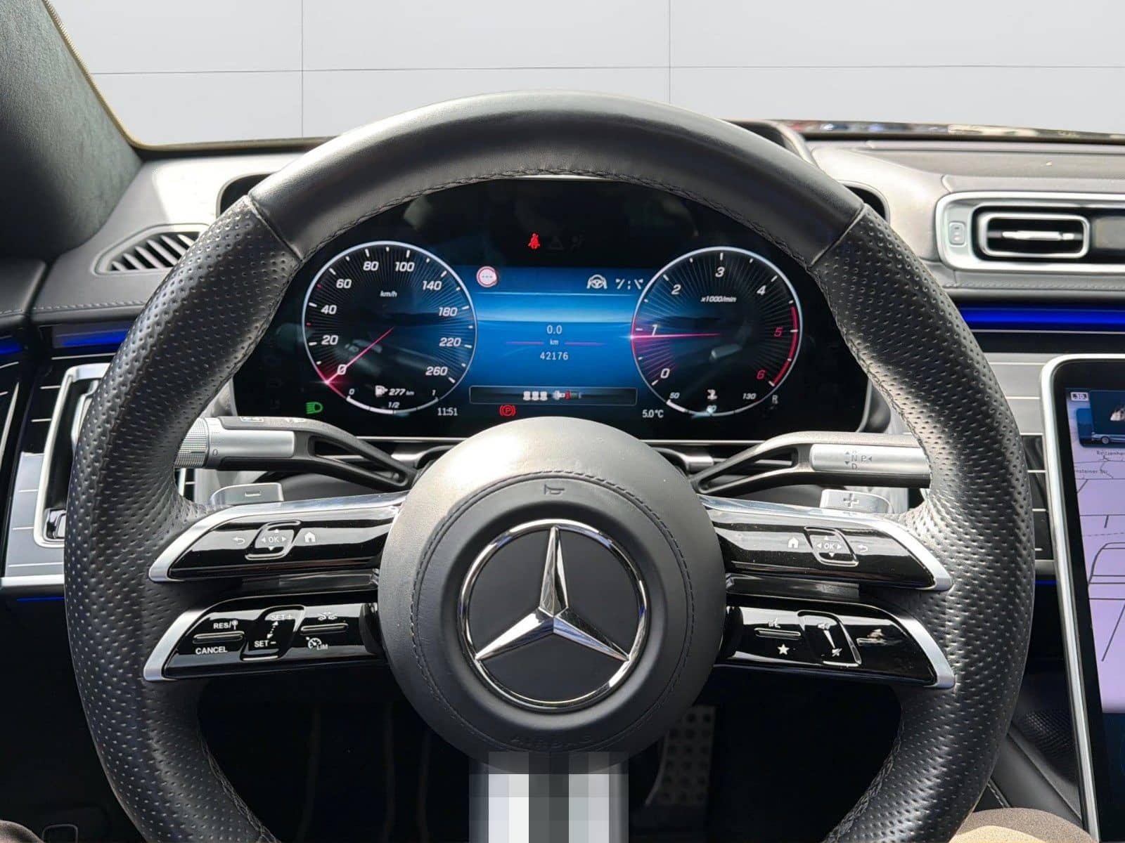 Mercedes-Benz 4Matic AMG Head-UP Burmester PANO Memory foto 11