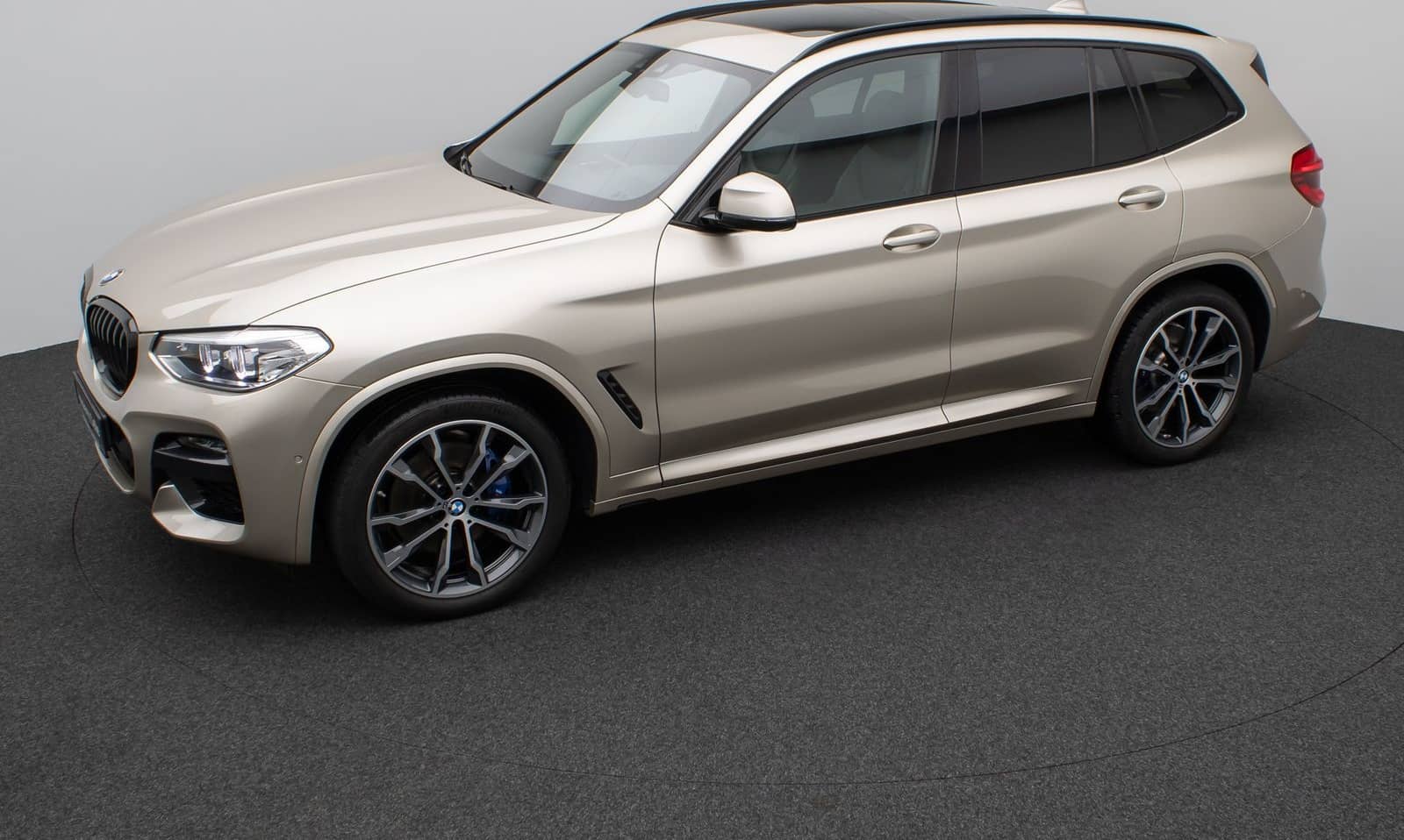 BMW X3 xD30d M Sport Panorama Kamera DAB HiFi DisKey foto 12