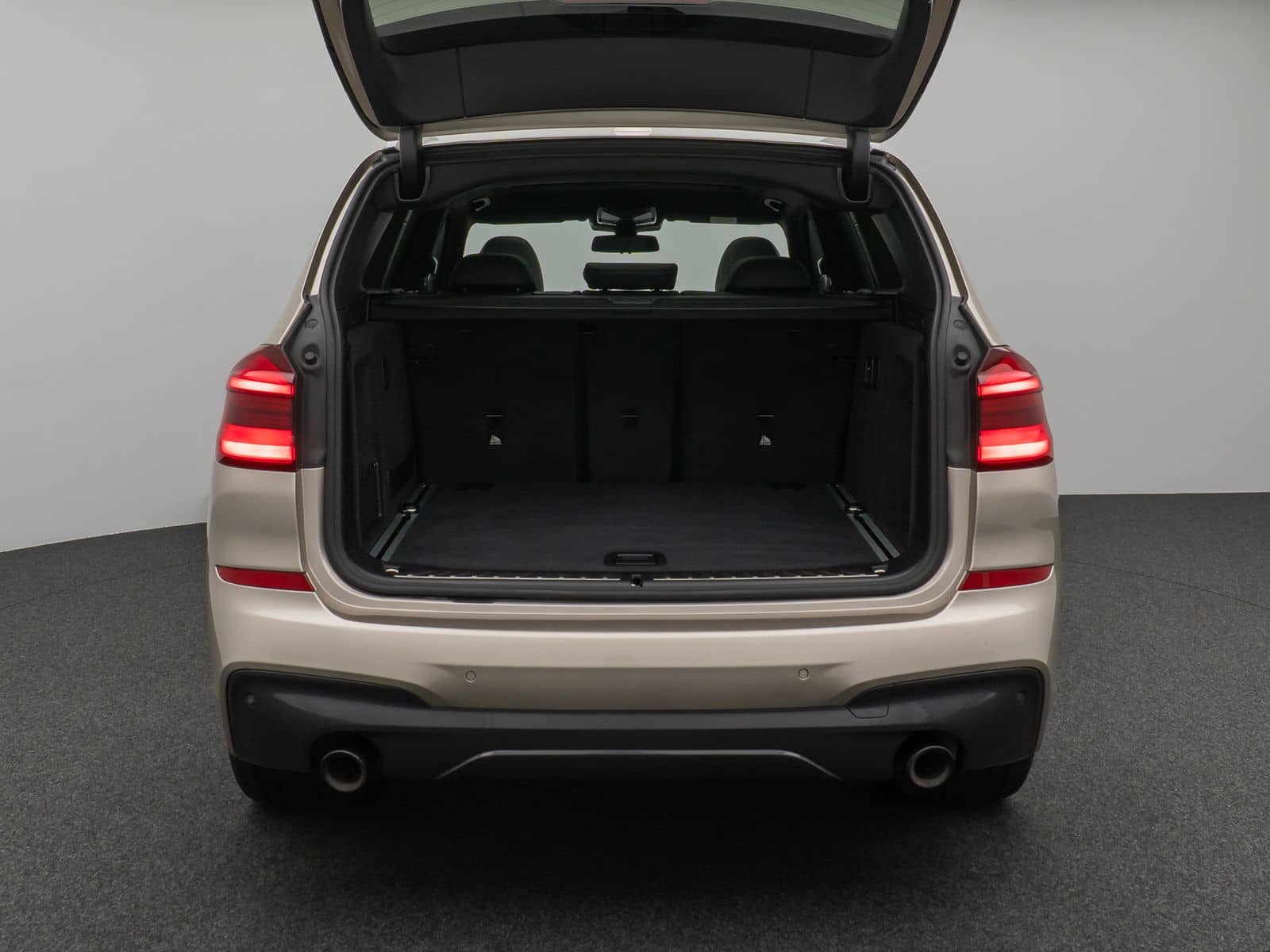 BMW X3 xD30d M Sport Panorama Kamera DAB HiFi DisKey foto 13