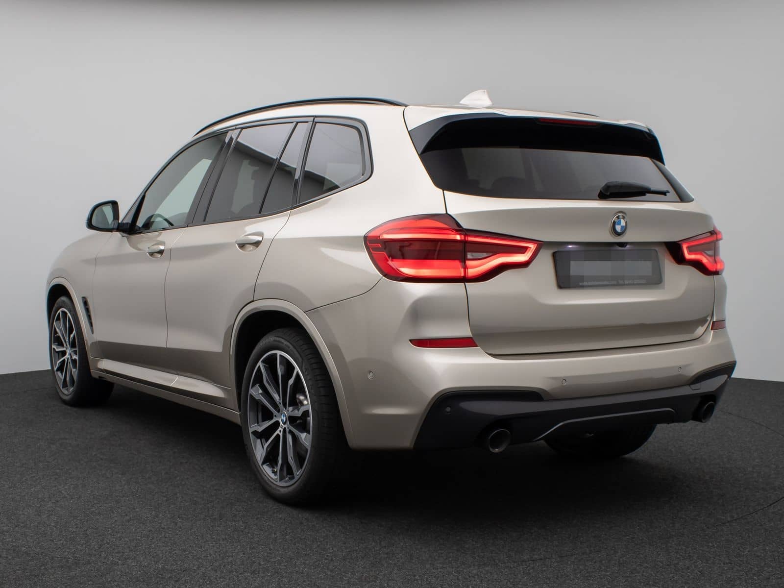 BMW X3 xD30d M Sport Panorama Kamera DAB HiFi DisKey foto 9