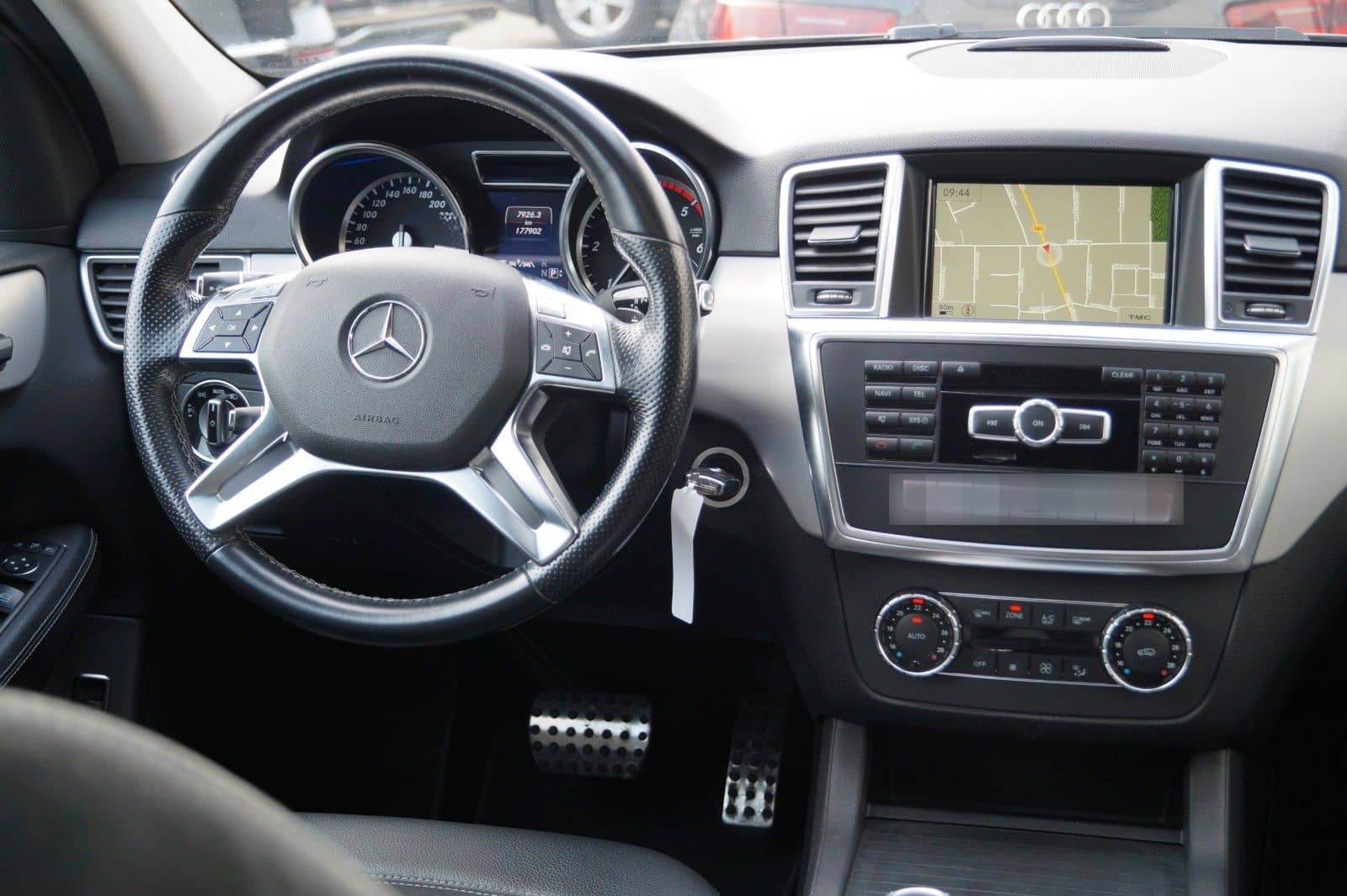 Mercedes-Benz ML 350 CDI BlueTec 4Matic 7G-Tronic Sportpaket foto 12