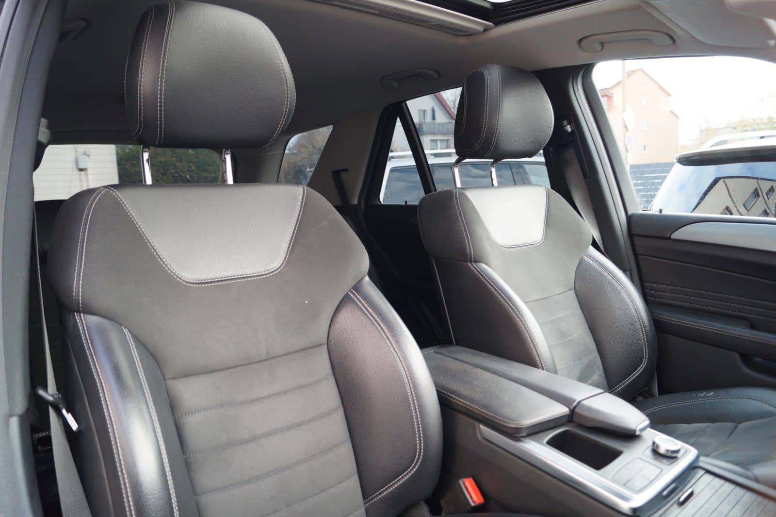 Mercedes-Benz ML 350 CDI BlueTec 4Matic 7G-Tronic Sportpaket foto 14