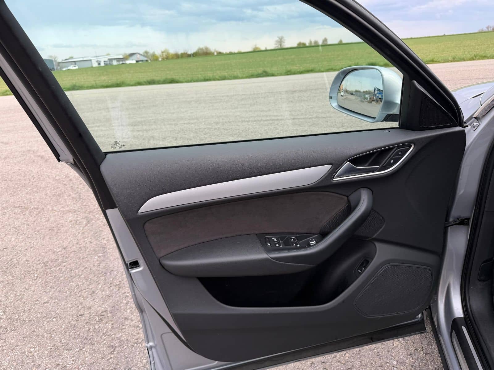 Audi Q3 2.0 TDI quattro Sport*el.Heckkl.,Navi,Kamera* foto 18