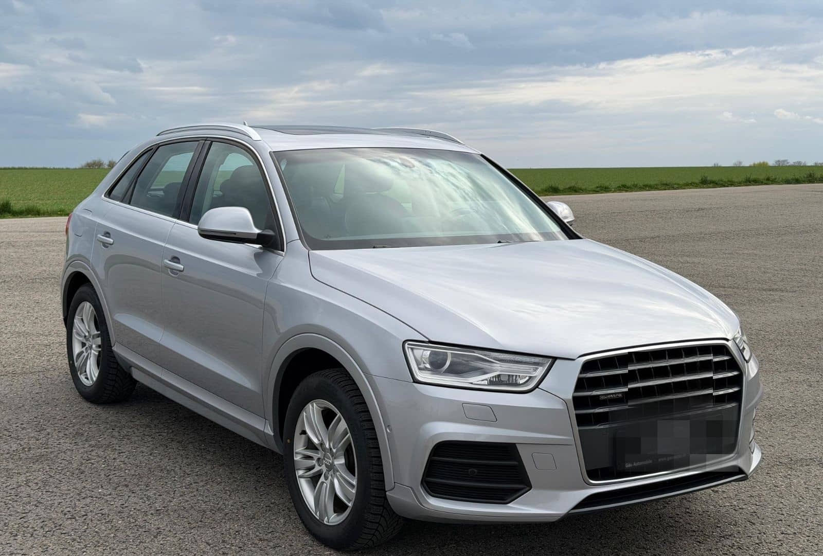 Audi Q3 2.0 TDI quattro Sport*el.Heckkl.,Navi,Kamera* foto 3