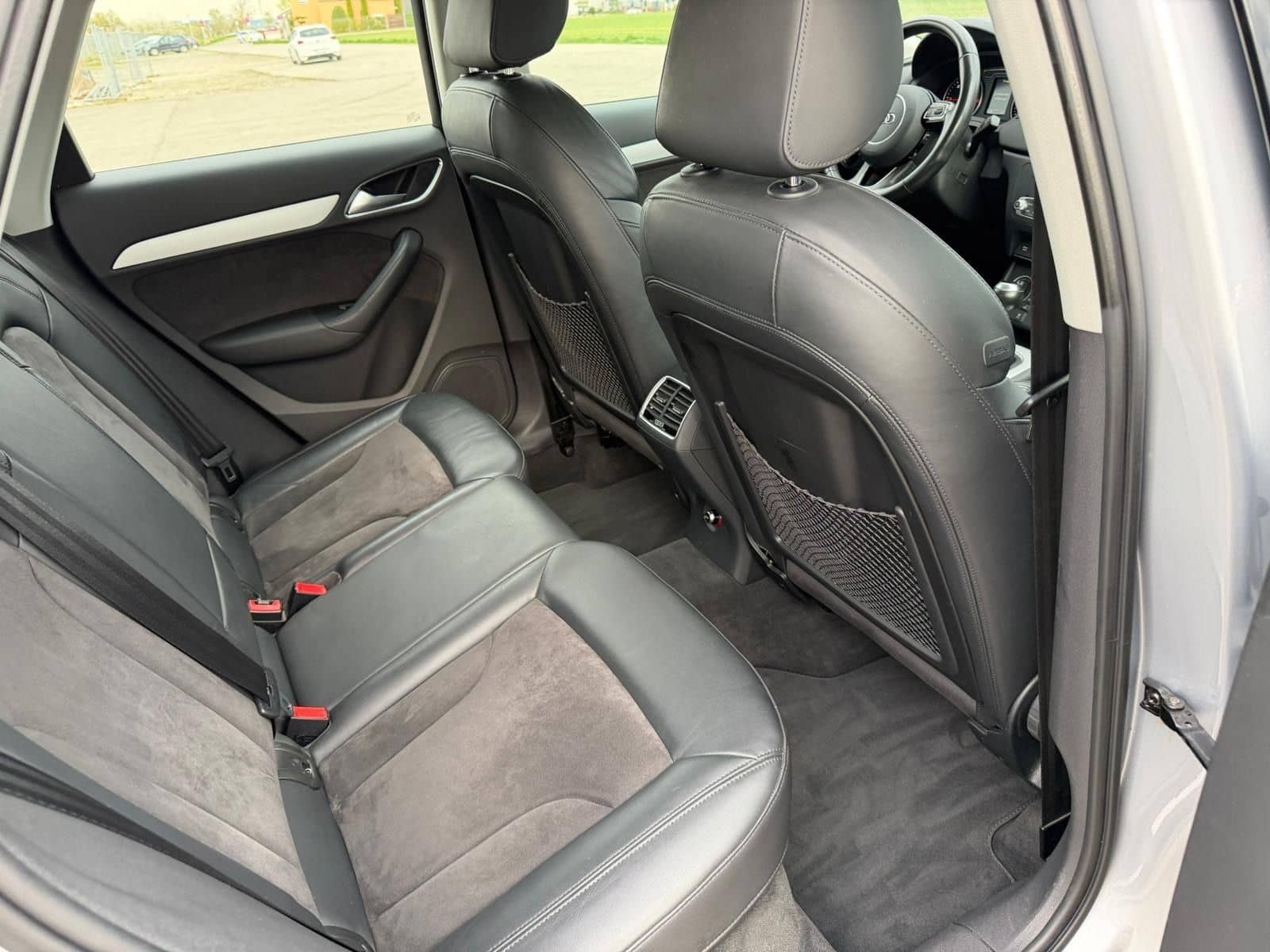 Audi Q3 2.0 TDI quattro Sport*el.Heckkl.,Navi,Kamera* foto 9