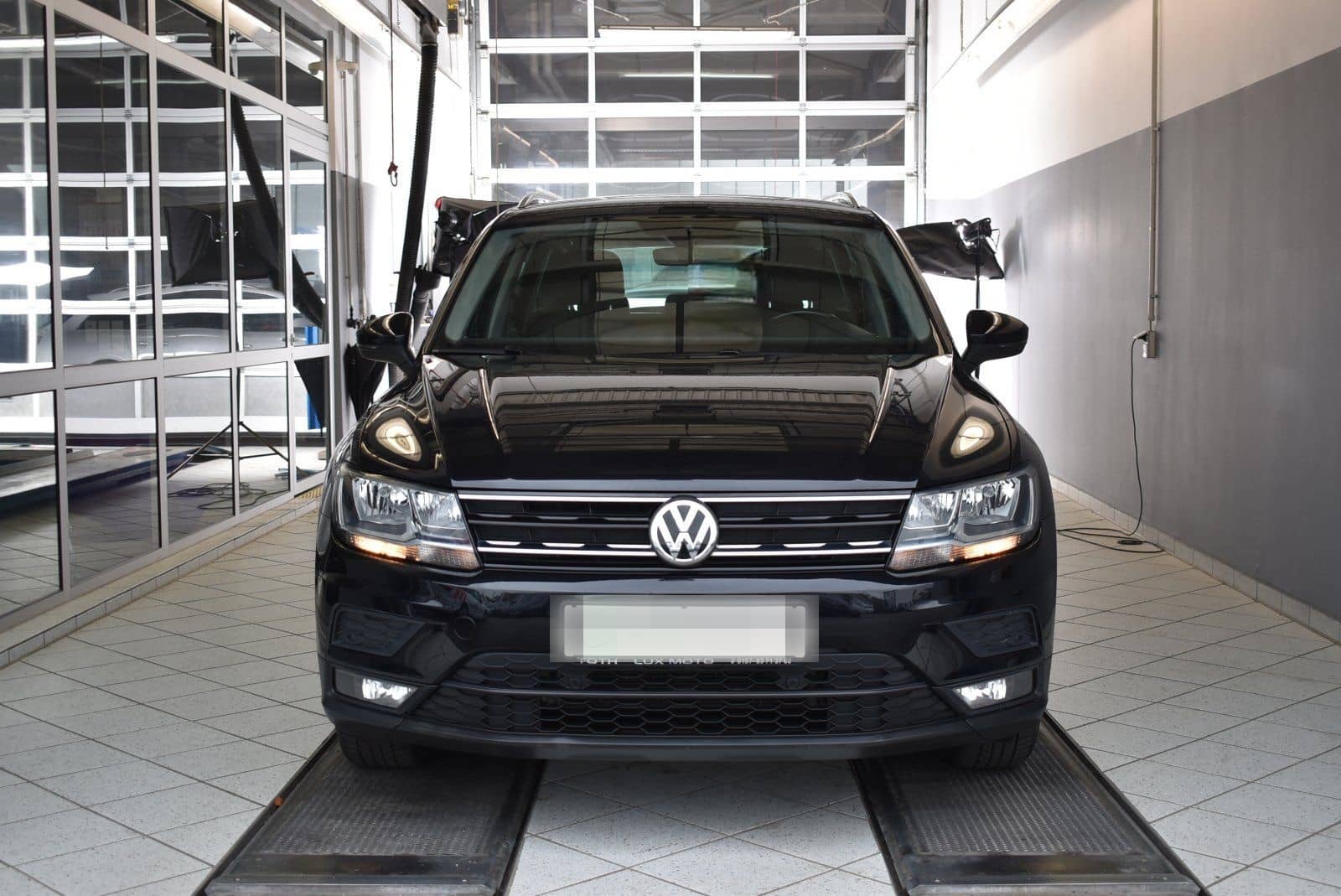 Volkswagen Tiguan 2.0TDI Comfortline DSG Navi*Klima*PDC foto 2