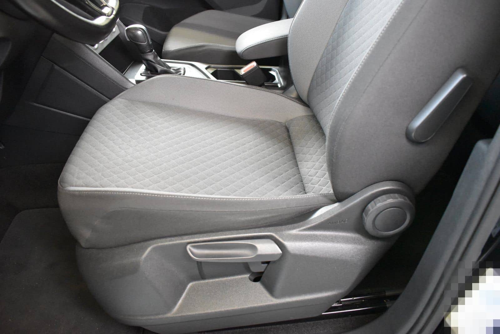 Volkswagen Tiguan 2.0TDI Comfortline DSG Navi*Klima*PDC foto 16