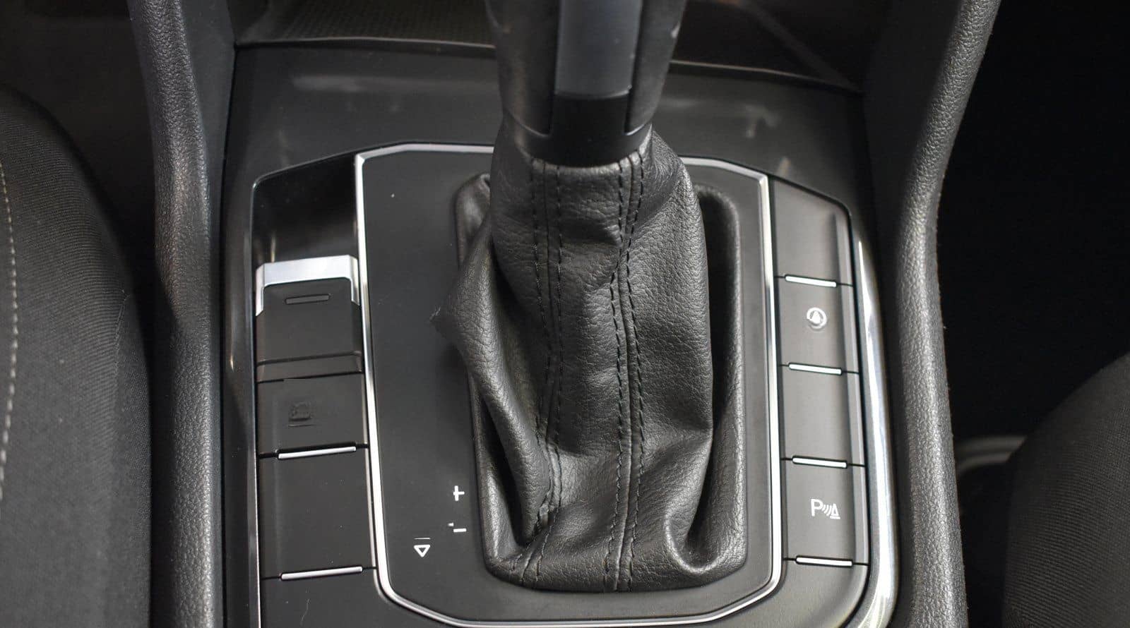 Volkswagen Tiguan 2.0TDI Comfortline DSG Navi*Klima*PDC foto 23