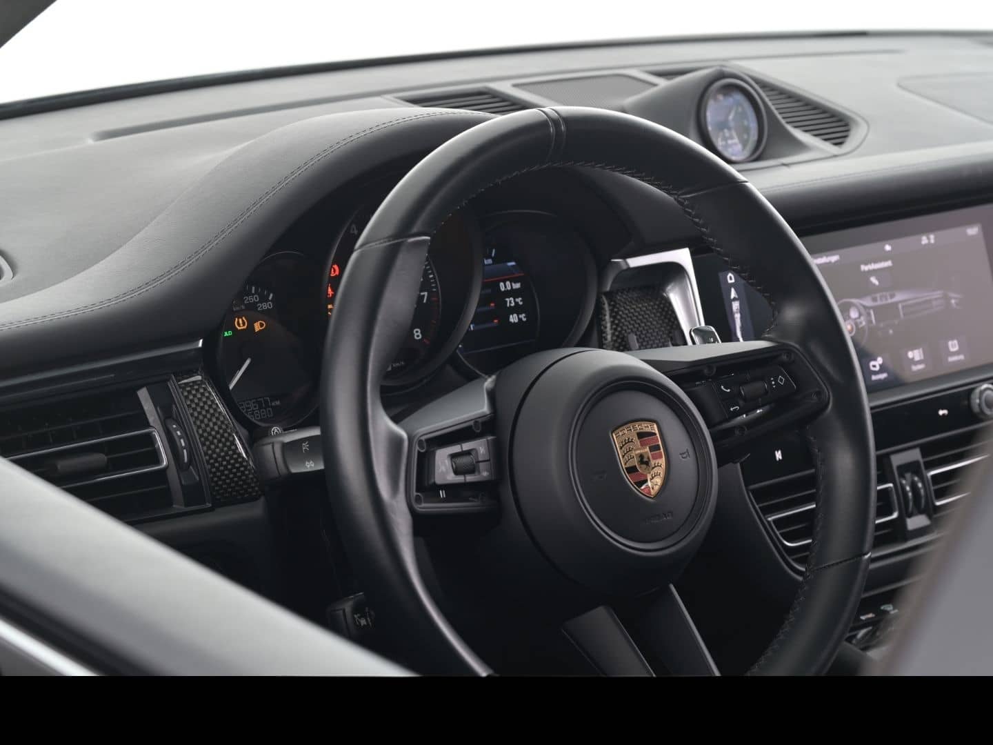 Porsche Macan GTS / PTS Luftfederung Privacyverglasung B foto 18