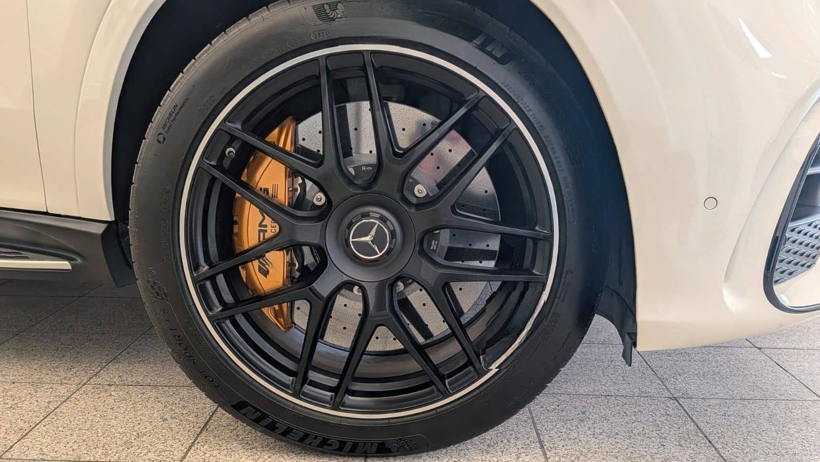 Mercedes-Benz GLE 63 S AMG 4MATIC+/HUD/Ambient/Schiebed/Burmes foto 24