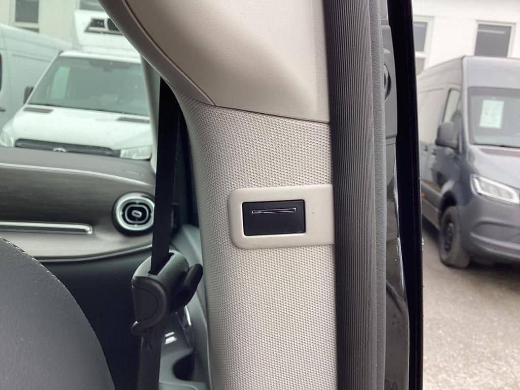 Mercedes-Benz V 300 d AVANTGARDE 4M XXL 8-Sitzer+el.Türe+Distr foto 11