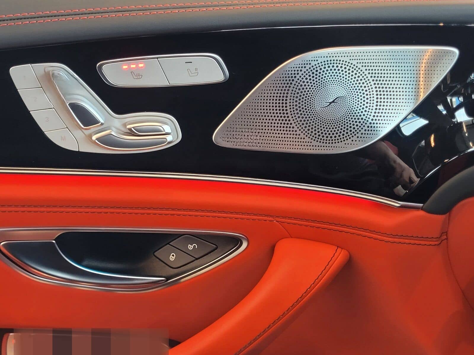 Mercedes-Benz Mercedes-AMG GT 43 4MATIC+ BURMESTER 3D 21" AERO foto 25