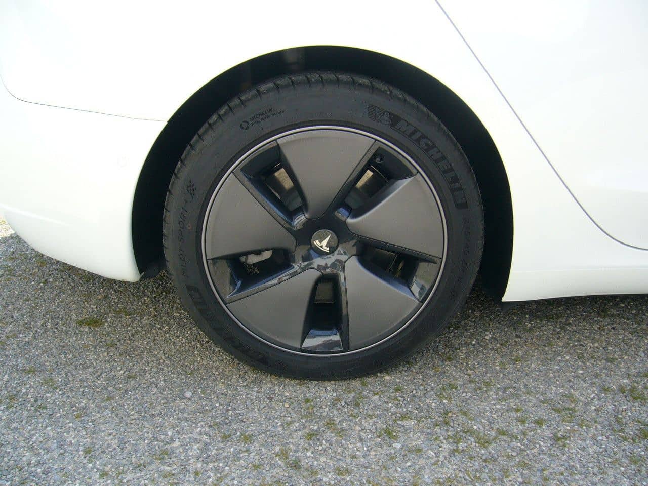 Tesla Model 3 Long Range AWD Allrad ACC Navi Kamera foto 18