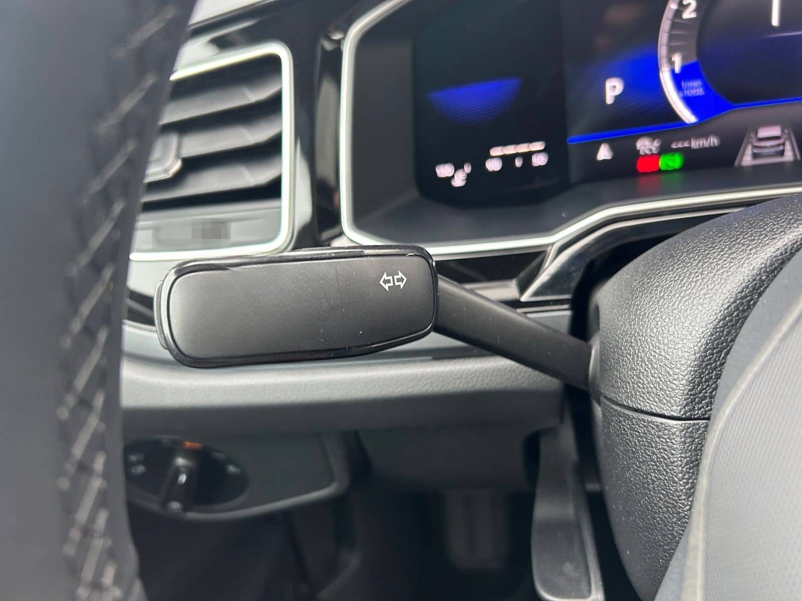 Volkswagen Taigo R-Line Automatik dig.Cockpit*MatrixLED*IQD foto 24