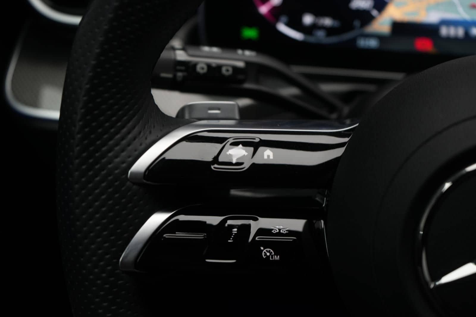 Mercedes-Benz C 300 d T 9G-Tronic AMG Distronic/Kamera/Virtual foto 18