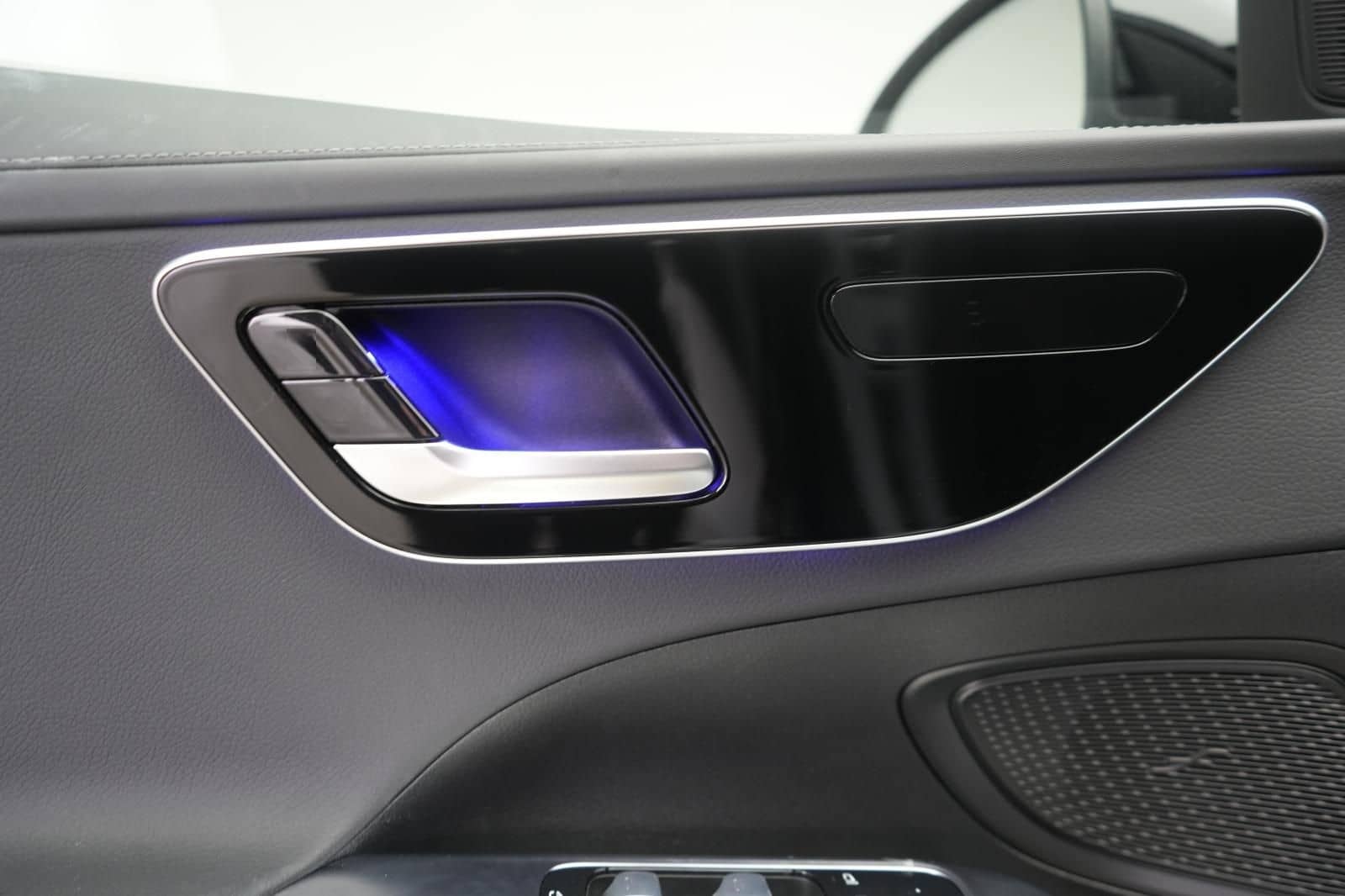 Mercedes-Benz C 300 d T 9G-Tronic AMG Distronic/Kamera/Virtual foto 23