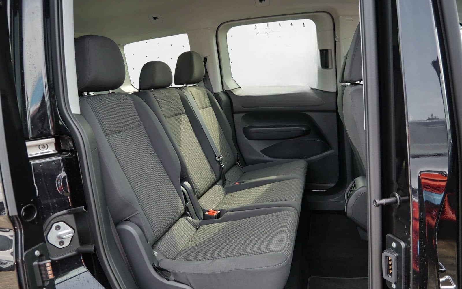 Volkswagen Caddy 1.5 eTSI AHK*DAB+*Digital Cockpit*110kw foto 19