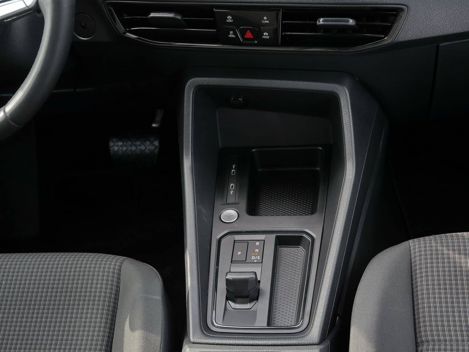 Volkswagen Caddy 1.5 eTSI AHK*DAB+*Digital Cockpit*110kw foto 9