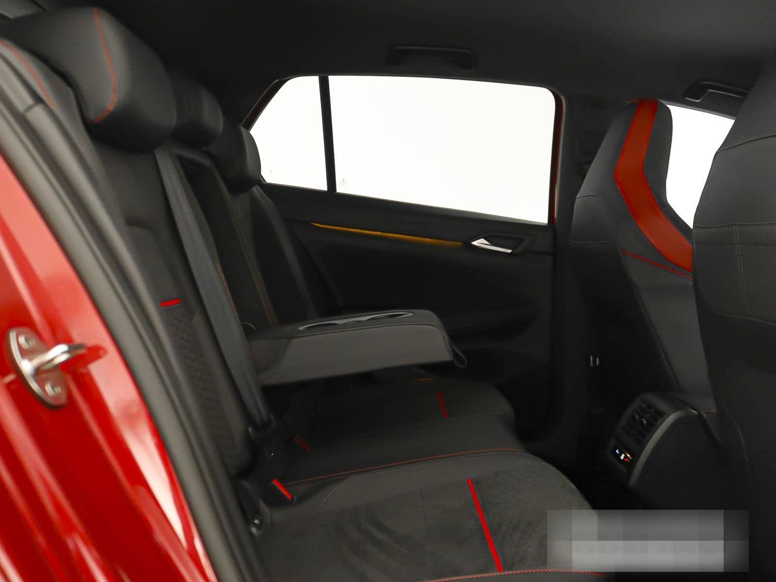 Volkswagen Golf VIII GTI Clubsport 2.0 TSI Navi IQ.LIGHT R- foto 15