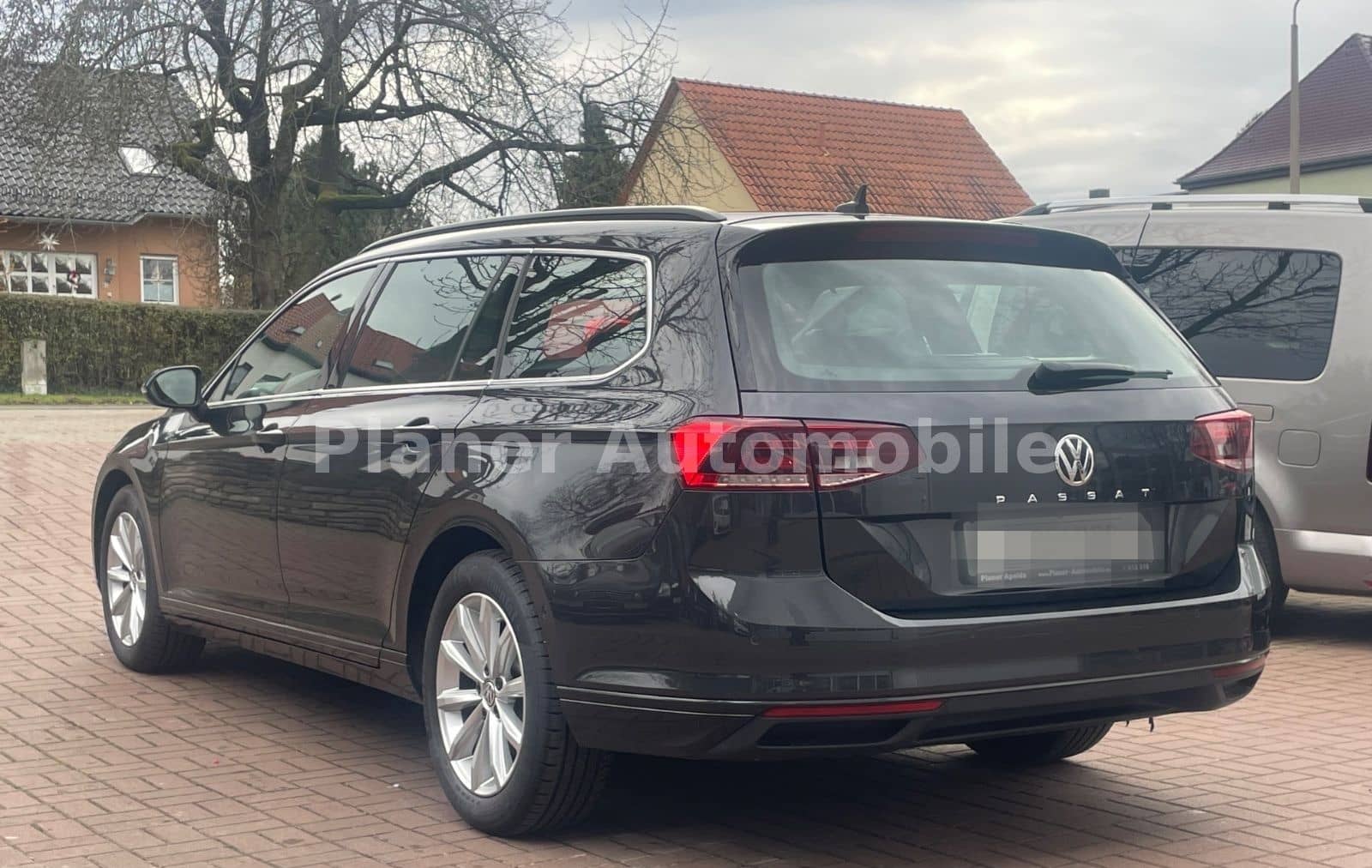 Volkswagen Passat Variant 1.Hand Leder LED Navi Service neu foto 4