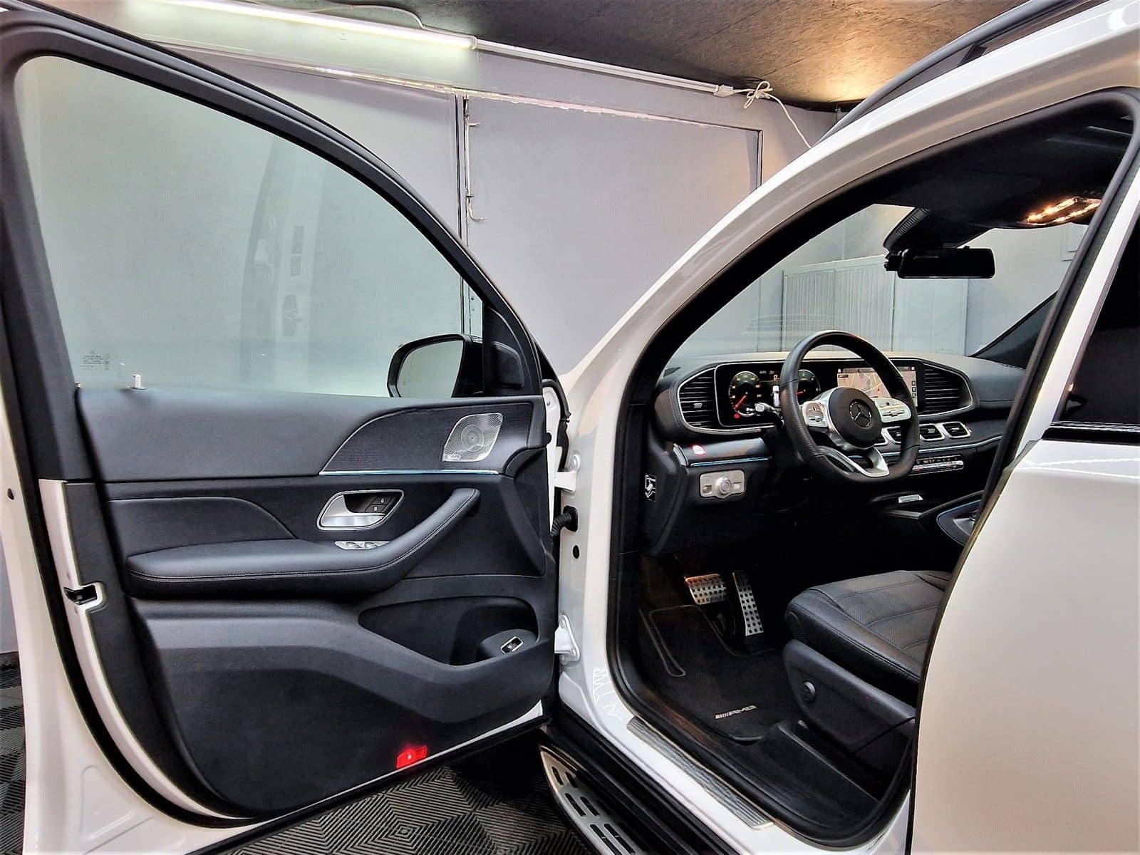 Mercedes-Benz GLS 400 d 63 AMG|DISTRONIC|PANO|BURMESTER| foto 7