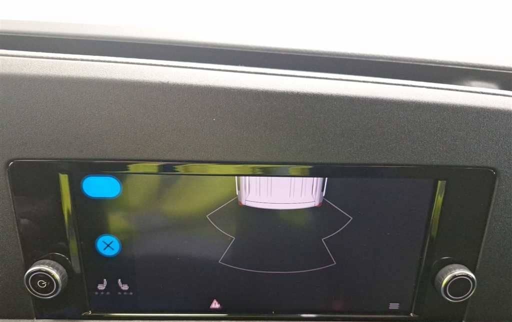 Volkswagen Caddy Kombi 2.0 TDI 4MOTION LED Winterpaket PDC foto 12