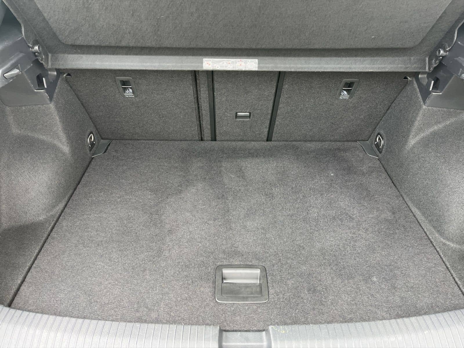 Volkswagen T-Roc 1.5 TSI Sport  Panodach Standheiz Navi LED foto 13