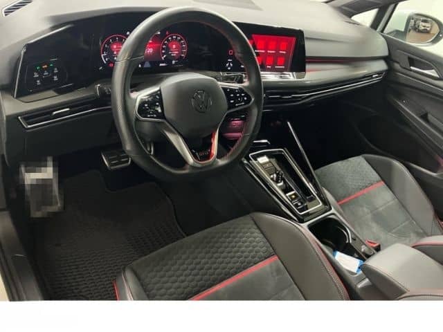 Volkswagen Golf GTI VIII 2.0 TSI DSG Clubsport LED PAN Alca foto 16