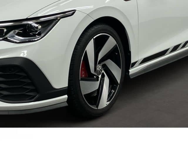 Volkswagen Golf GTI VIII 2.0 TSI DSG Clubsport LED PAN Alca foto 9