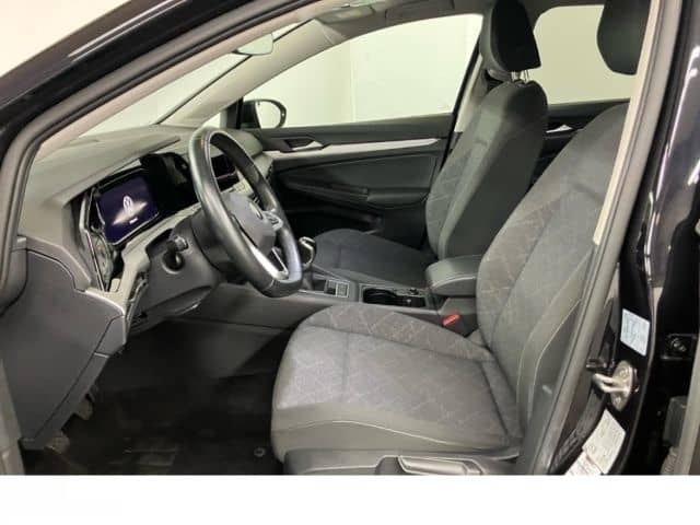 Volkswagen Golf VIII 1.5 TSI LED NAV SHZ DAB PDCvo&hi Life foto 13