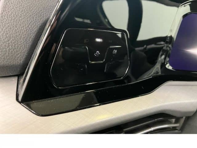 Volkswagen Golf VIII 1.5 TSI LED NAV SHZ DAB PDCvo&hi Life foto 15
