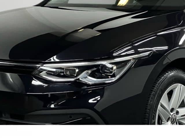 Volkswagen Golf VIII 1.5 TSI LED NAV SHZ DAB PDCvo&hi Life foto 5