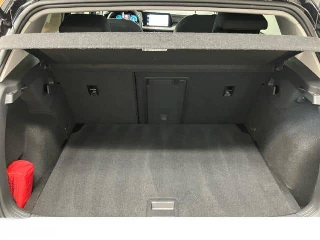 Volkswagen Golf VIII 1.5 TSI LED NAV SHZ DAB PDCvo&hi Life foto 8