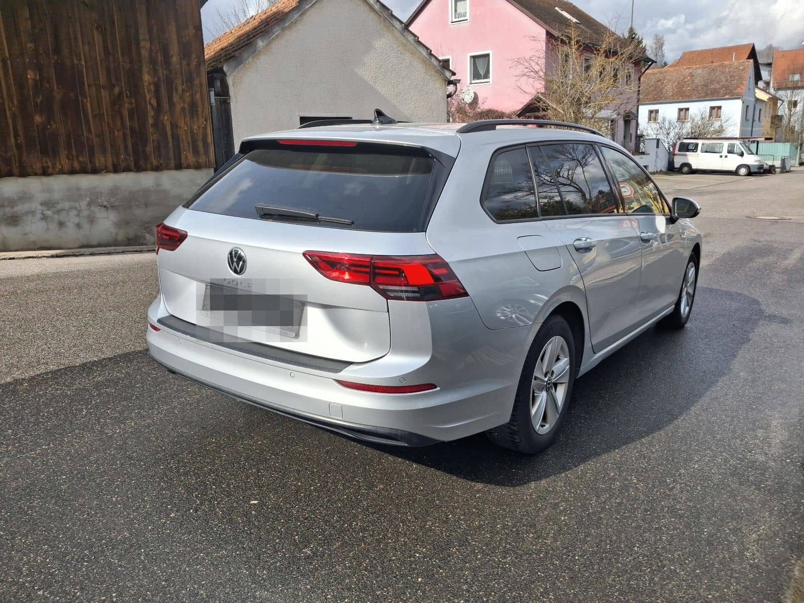 Volkswagen Golf VIII 1.5 TSI Life Variant AHK+LED+LENKRADH. foto 3