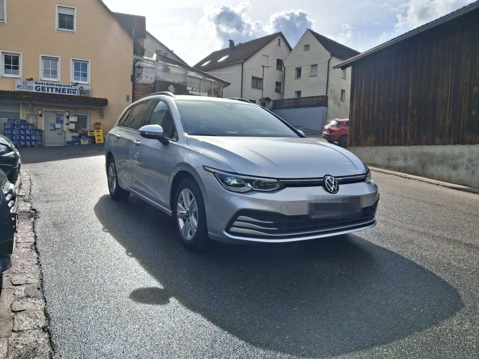 Volkswagen Golf VIII 1.5 TSI Life Variant AHK+LED+LENKRADH. foto 4