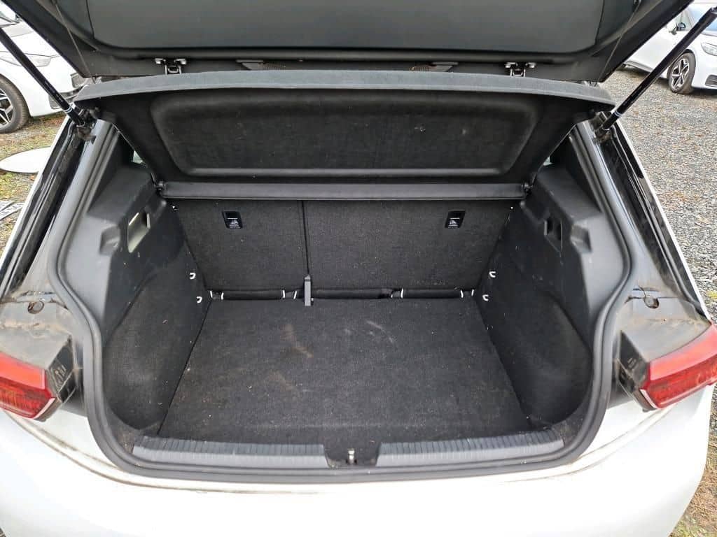 Volkswagen ID.3 Pro 62kWh ACC/SHZ/LM/PDC vo + hi/Navi/DAB foto 7