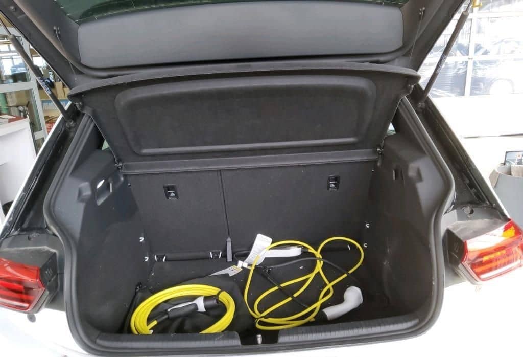 Volkswagen ID.3 Pro 62kWh PDC vo + hi/Navi/DAB foto 9