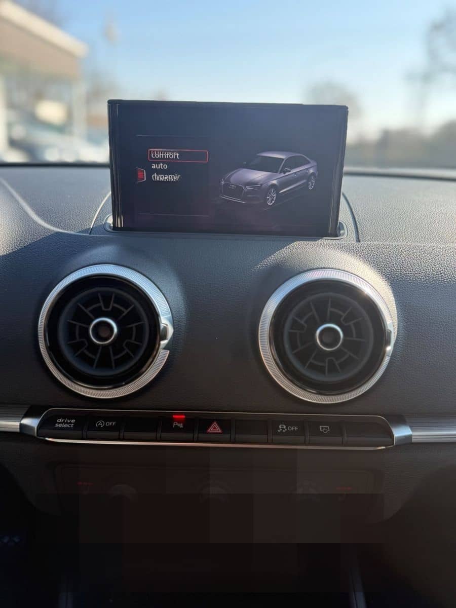 Audi A3 35 TFSI sport*Kamera*Navi*Garantie* foto 17