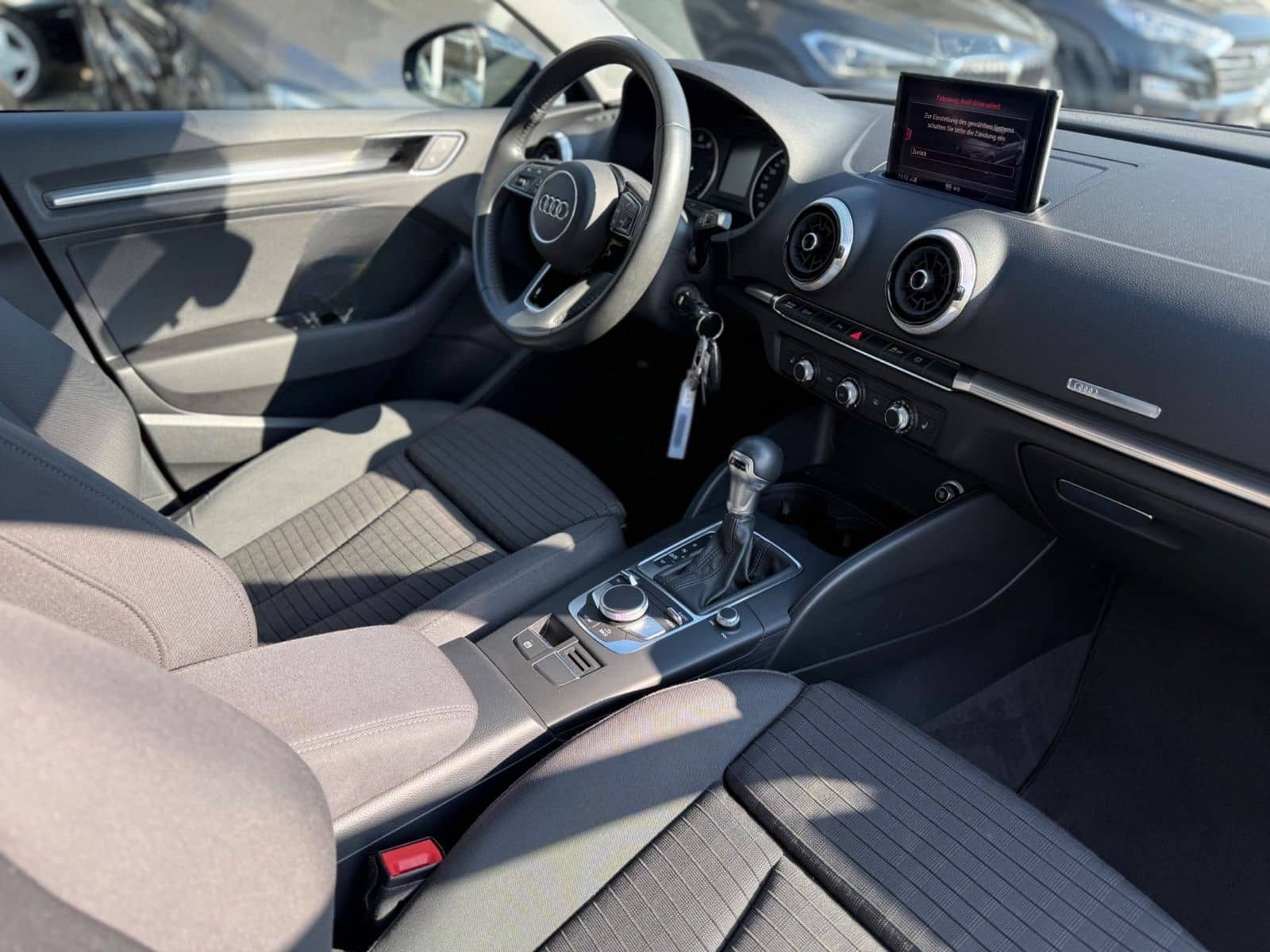 Audi A3 35 TFSI sport*Kamera*Navi*Garantie* foto 10