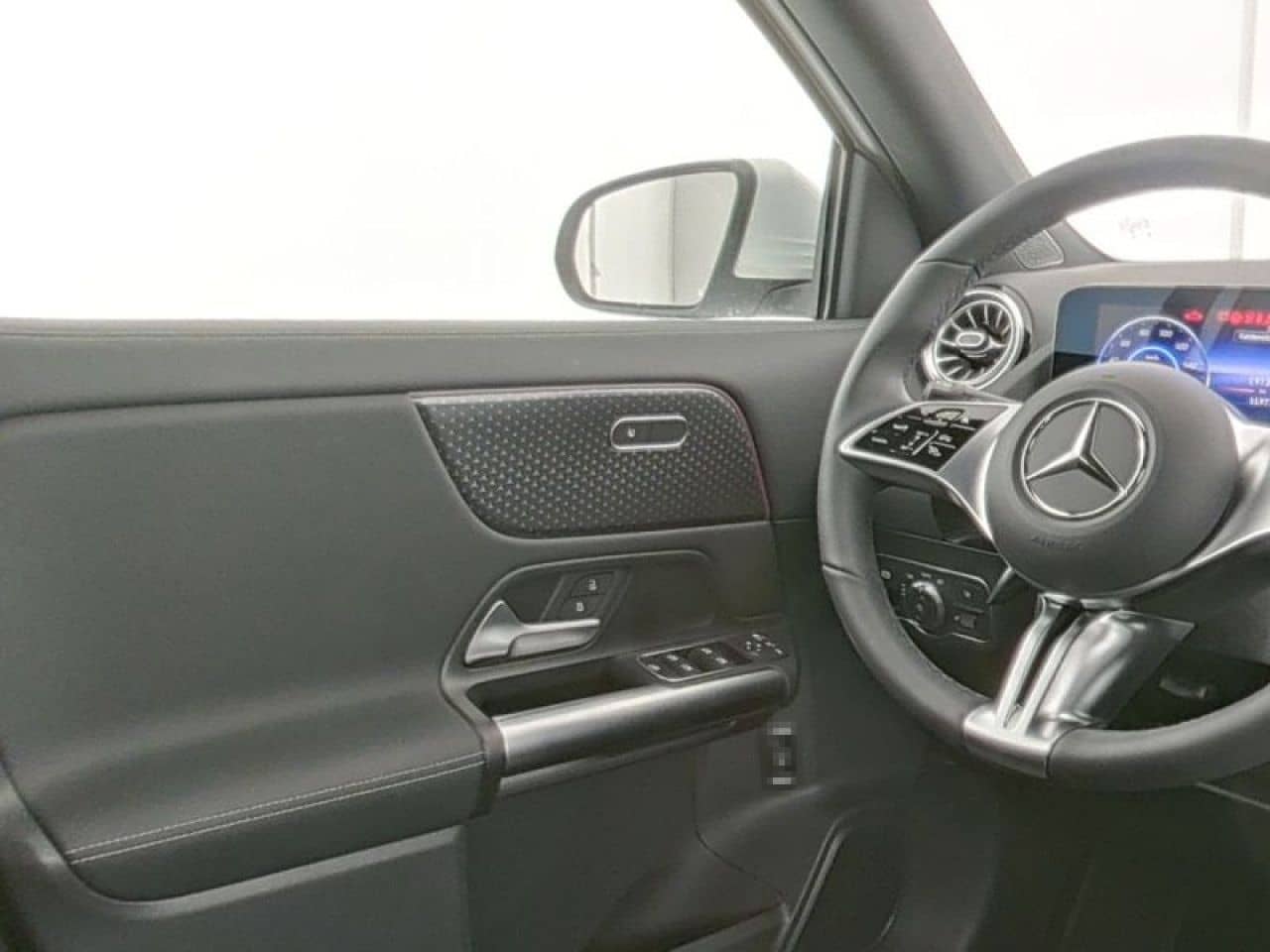 Mercedes-Benz EQA 300 4M+PROGRESSIVE+KAM+TOTWINKEL+EASYP.+LED foto 9