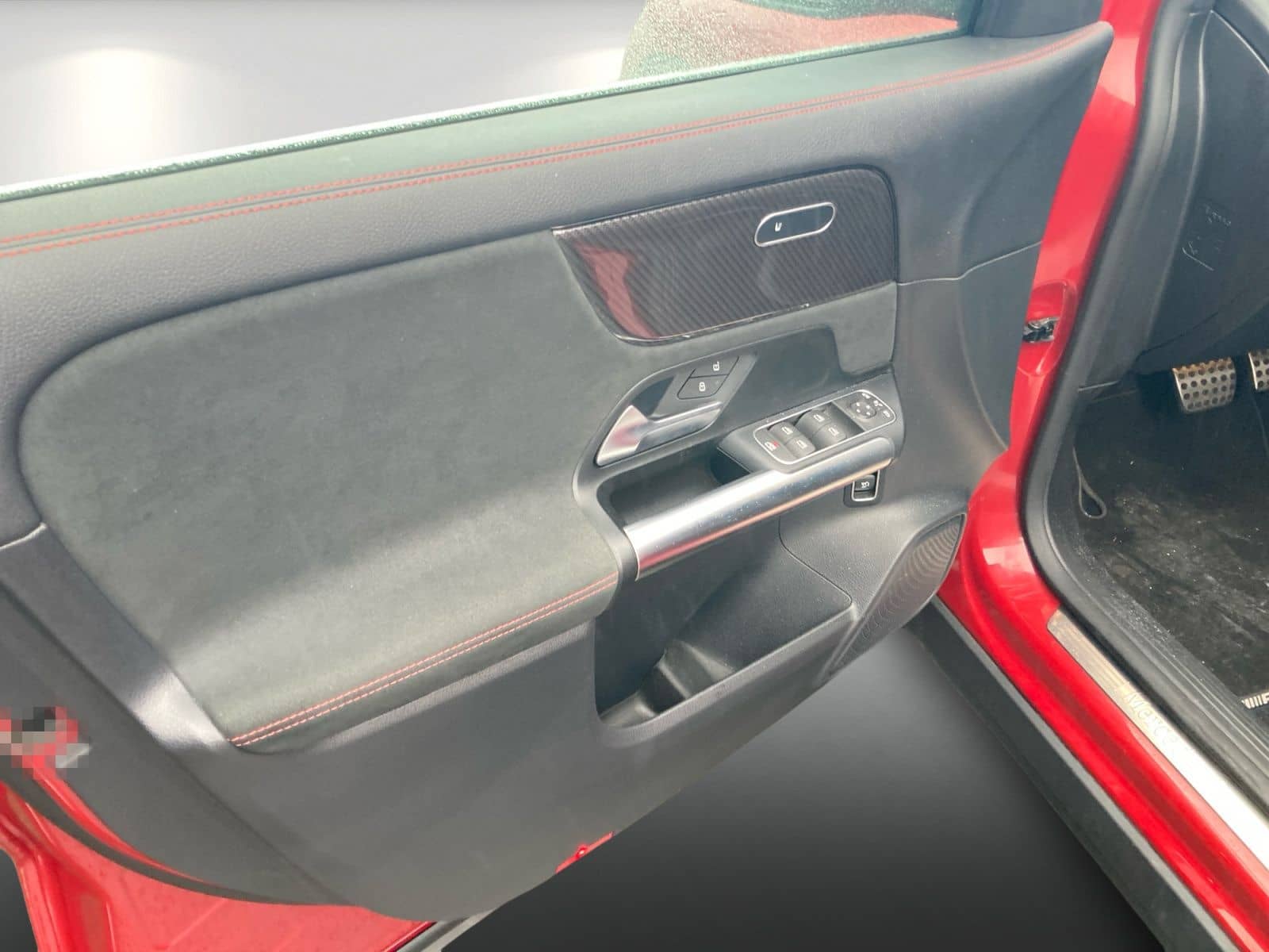 Mercedes-Benz GLA 200 d AMG Line foto 14