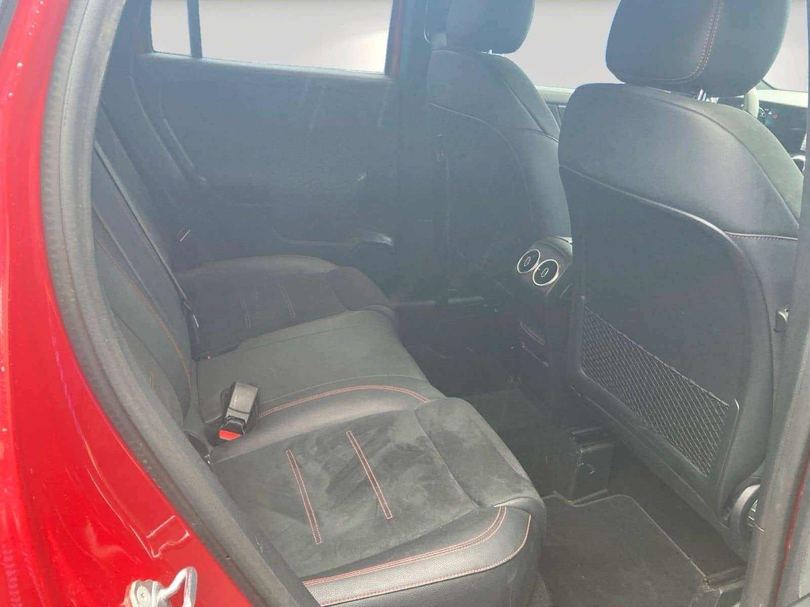 Mercedes-Benz GLA 200 d AMG Line foto 7