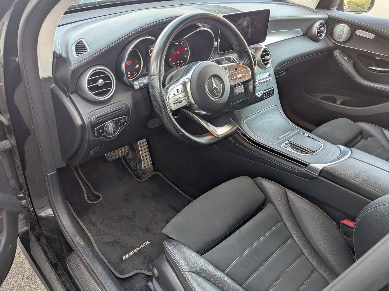 Mercedes-Benz GLC 300 AMG Line, Burmester Hifi foto 4