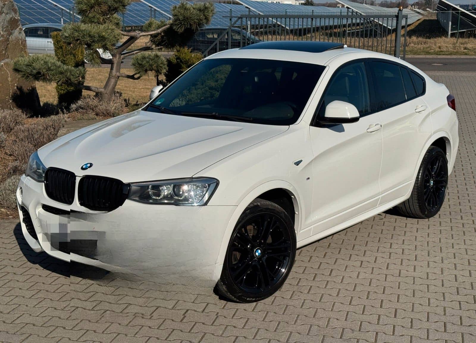 BMW X4 xDrive 28 i M PAKET XENON KAMERA LEDER AHK foto 1