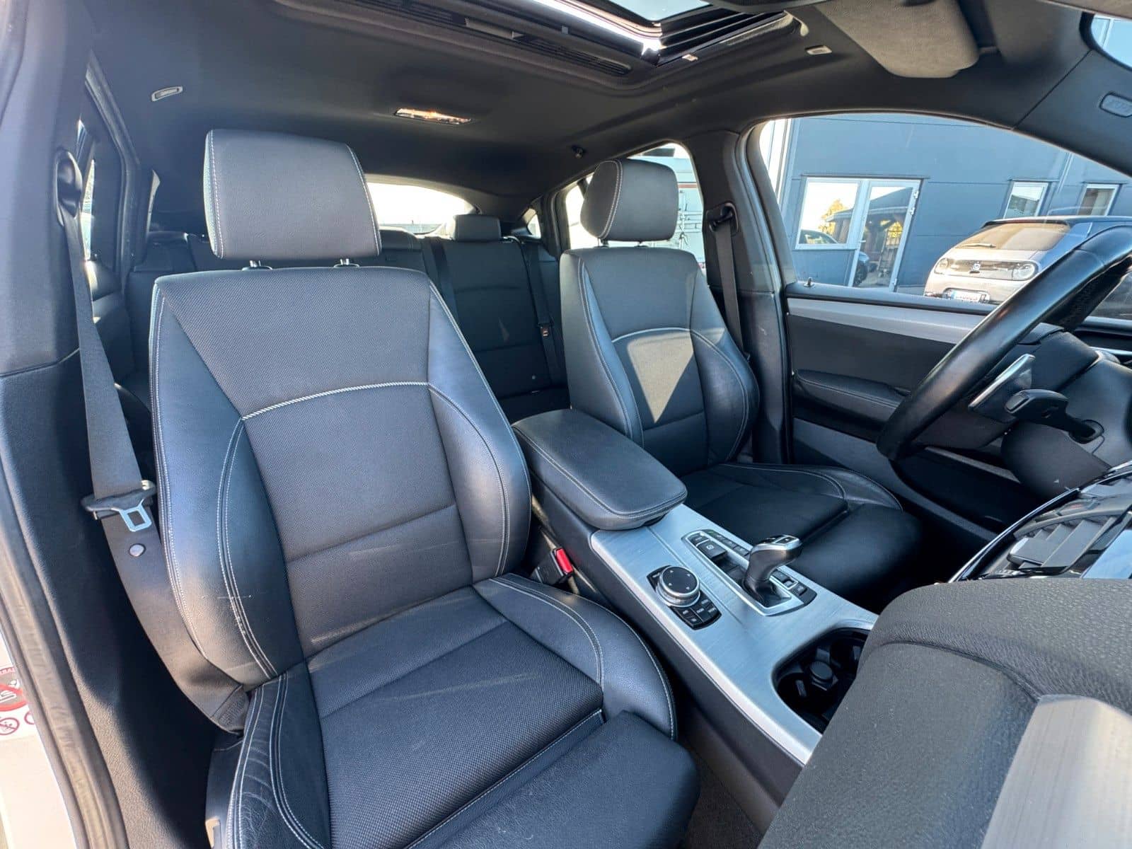 BMW X4 xDrive 28 i M PAKET XENON KAMERA LEDER AHK foto 18