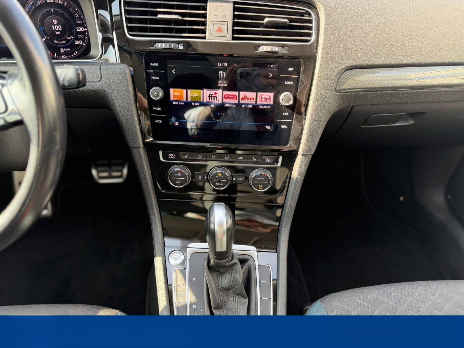 Volkswagen Golf 2.0 TDI SCR DSG IQ.DRIVE ACC+NAVI+PDC*SITZH foto 14