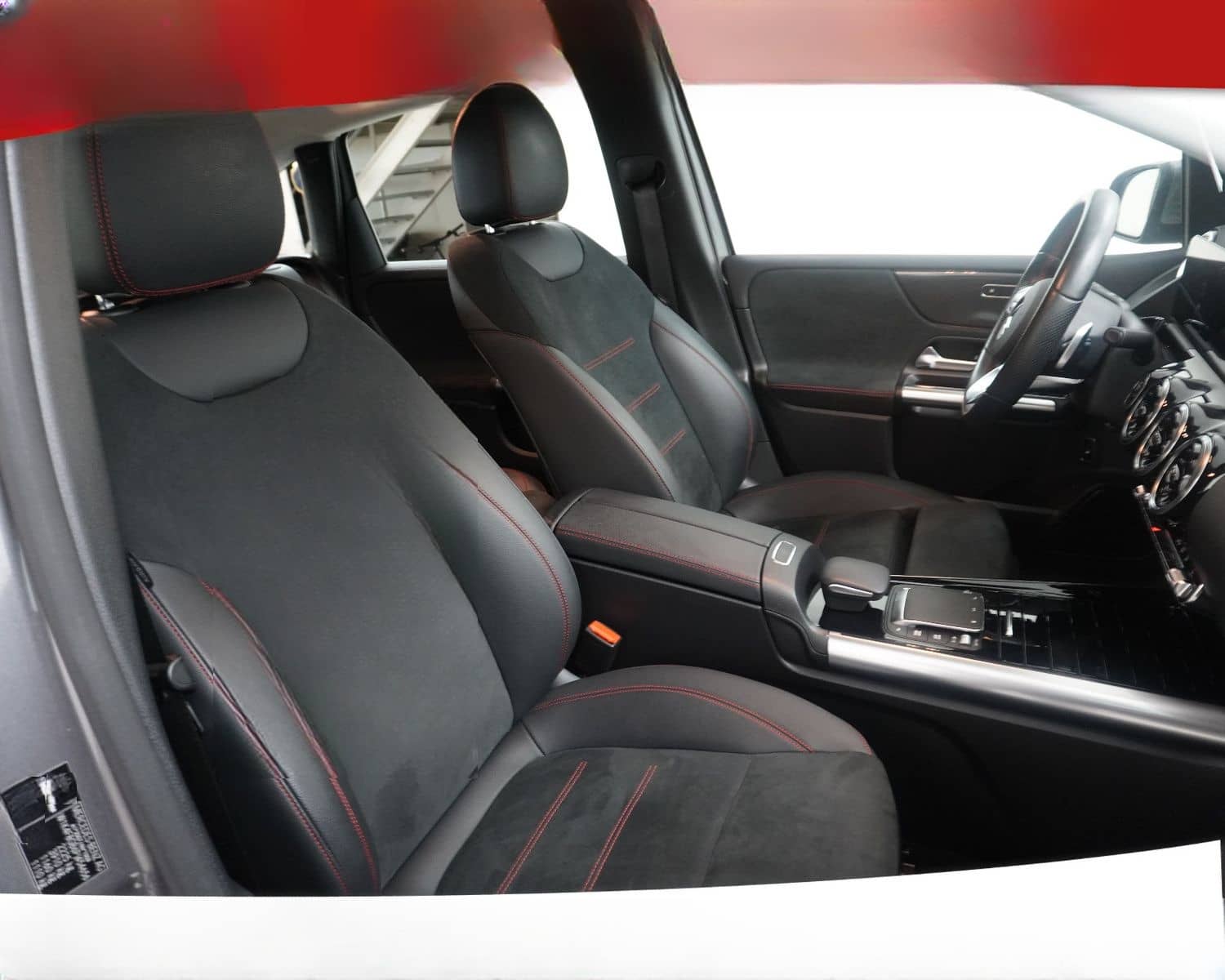 Mercedes-Benz B250e 2X AMG Line WIDES+STANDHZ+360+HEAD+AHK+19" foto 16