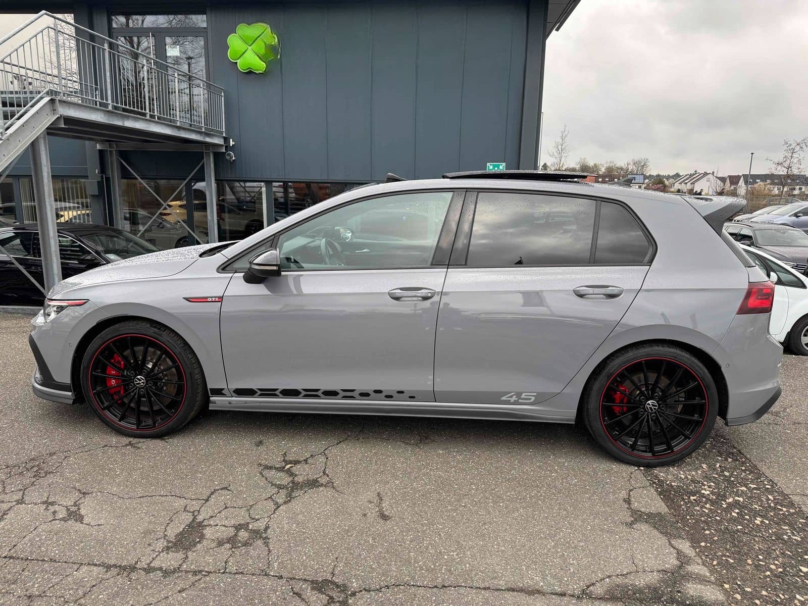 Volkswagen Golf GTI ClubSport 45 2.0 TSI HARMA PANO AKRA IQ foto 4