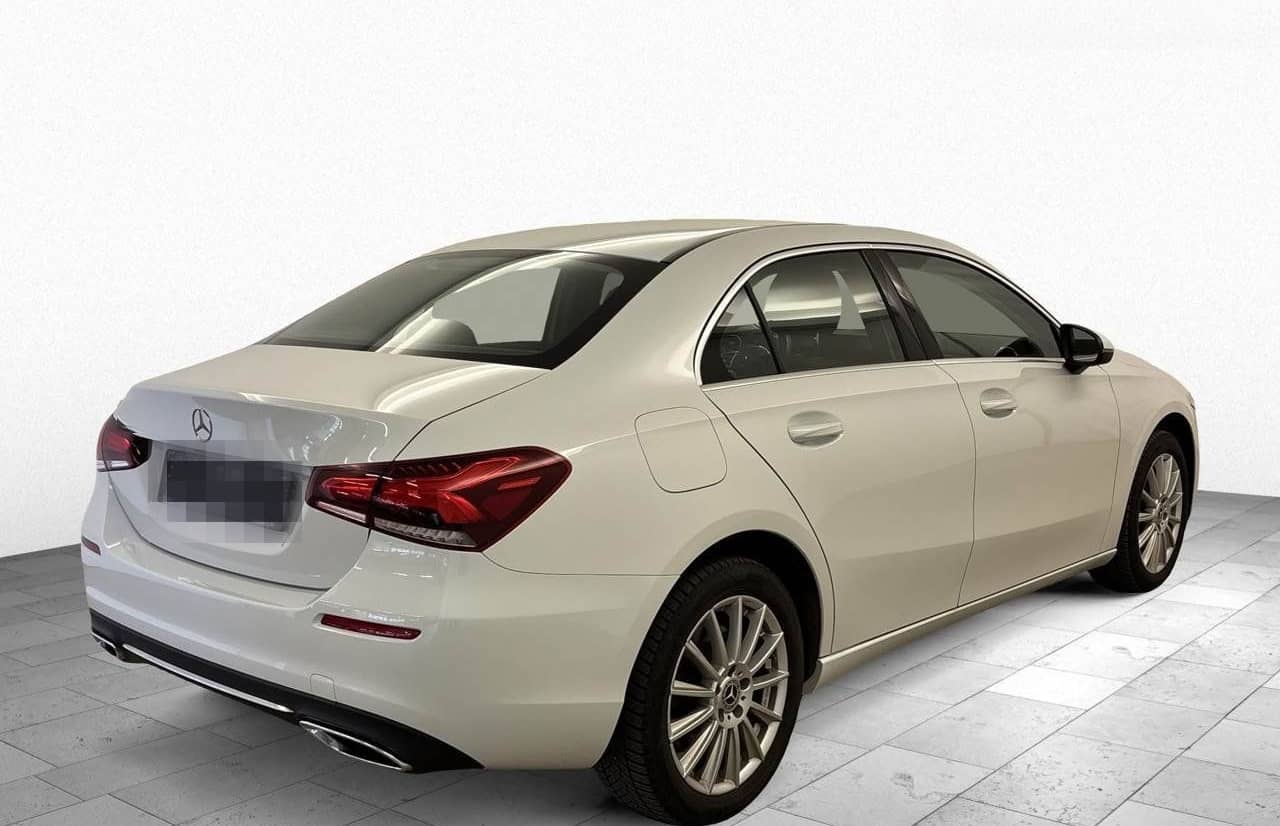 Mercedes-Benz A 250 e Lim. Progressive ACC BLIS HuD Key LED La foto 4